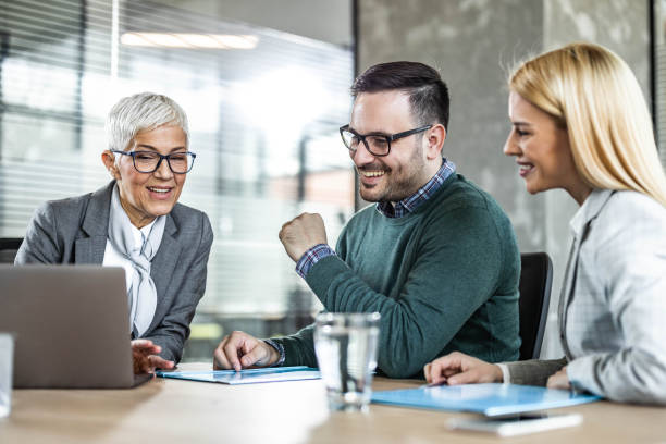How to Choose a Financial Advisor Now 2 Financial Advisor