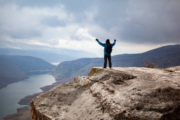 How to deal with judgment for being different 4 Judgement